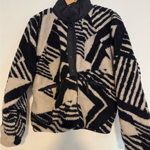 FP Movement by Free People Jackets & Blazers - Black and White Geometric Women's Jacket